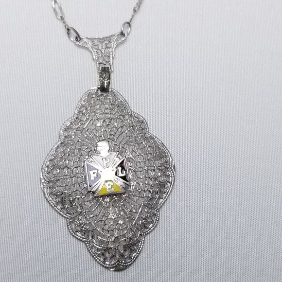Vintage Order Of The Pythian Sisters Pendant Silver Tone Filigree Enamel, Broken - Picture 2 of 6